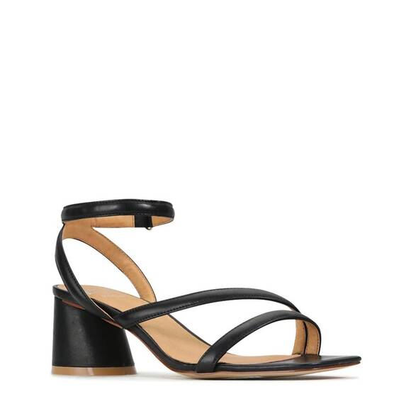 NEW EOS MELBOURNE women's petricia strappy sandals in black